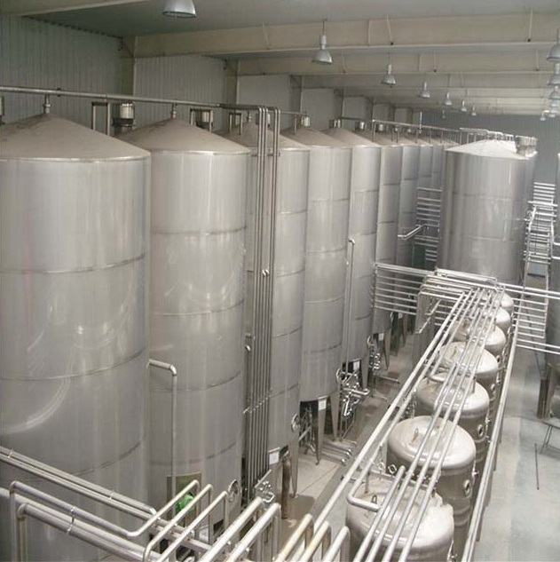 cider fermentation tanks