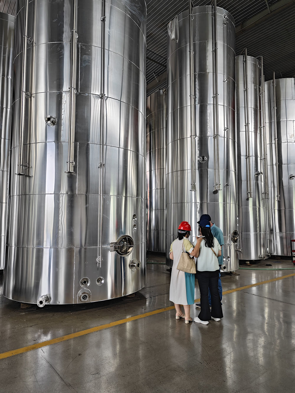 Stainless Steel Butter Tanks (1)